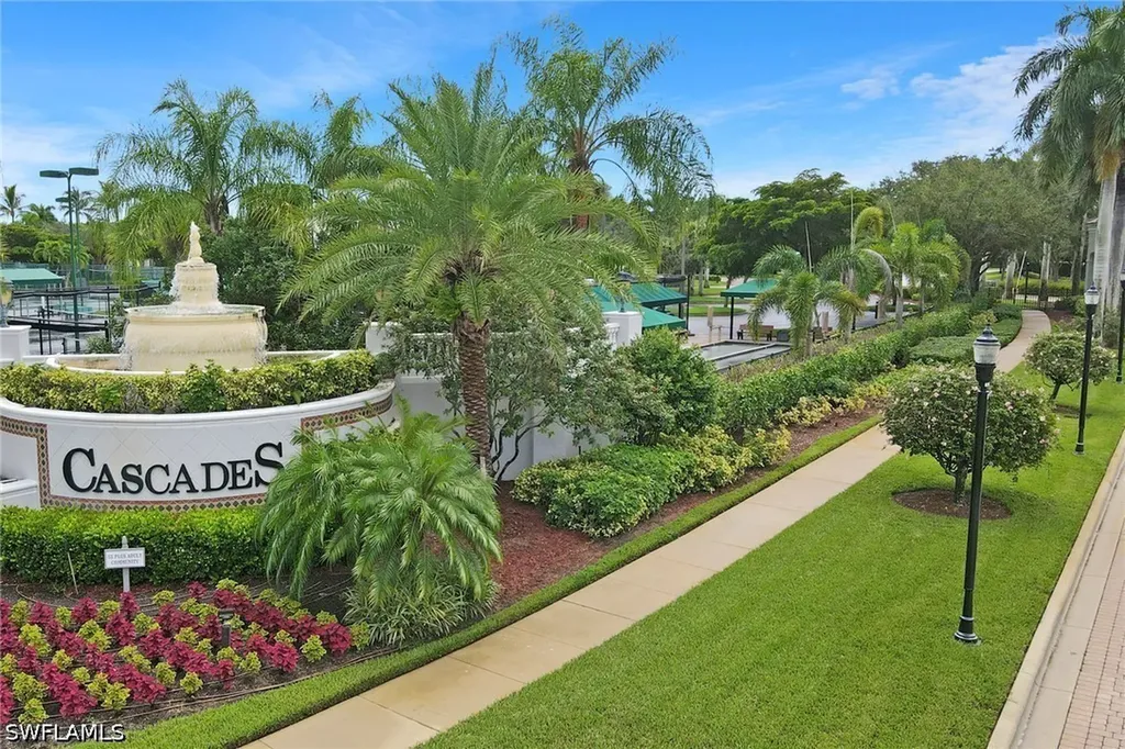 9404 Springview Loop Estero FL 33928