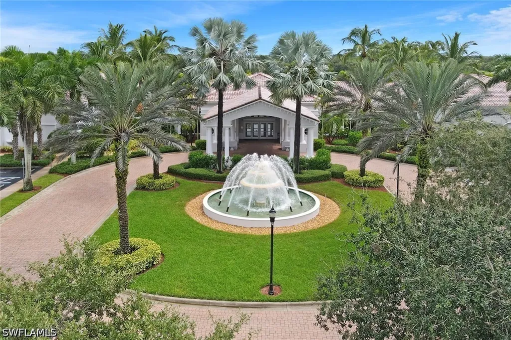 9404 Springview Loop Estero FL 33928