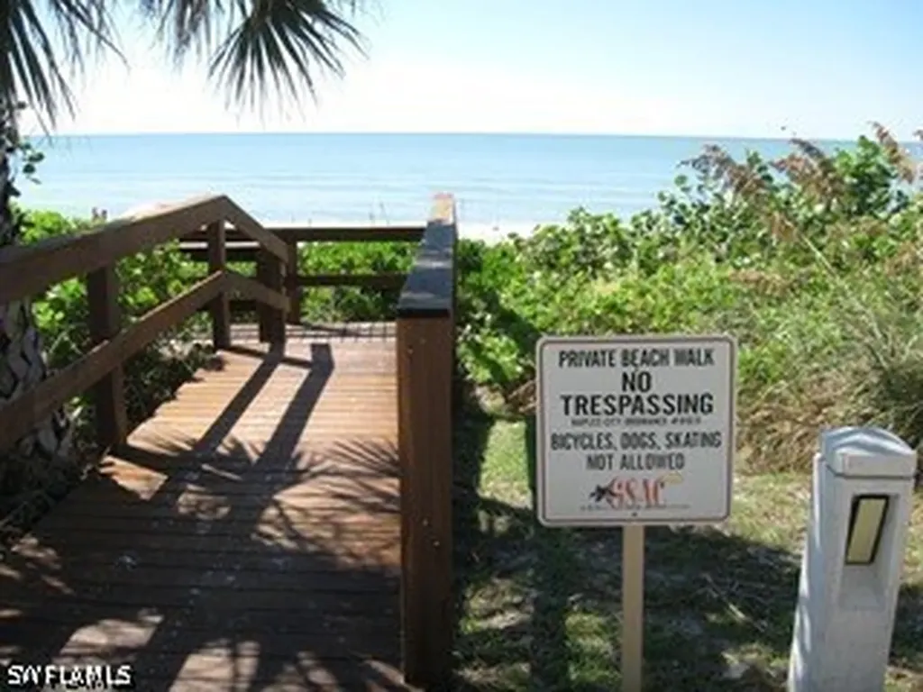 4451 Gulf Shore Boulevard N Naples FL 34103-2690
