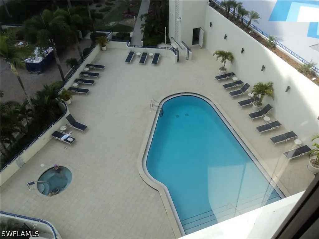 4451 Gulf Shore Boulevard N Naples FL 34103-2690