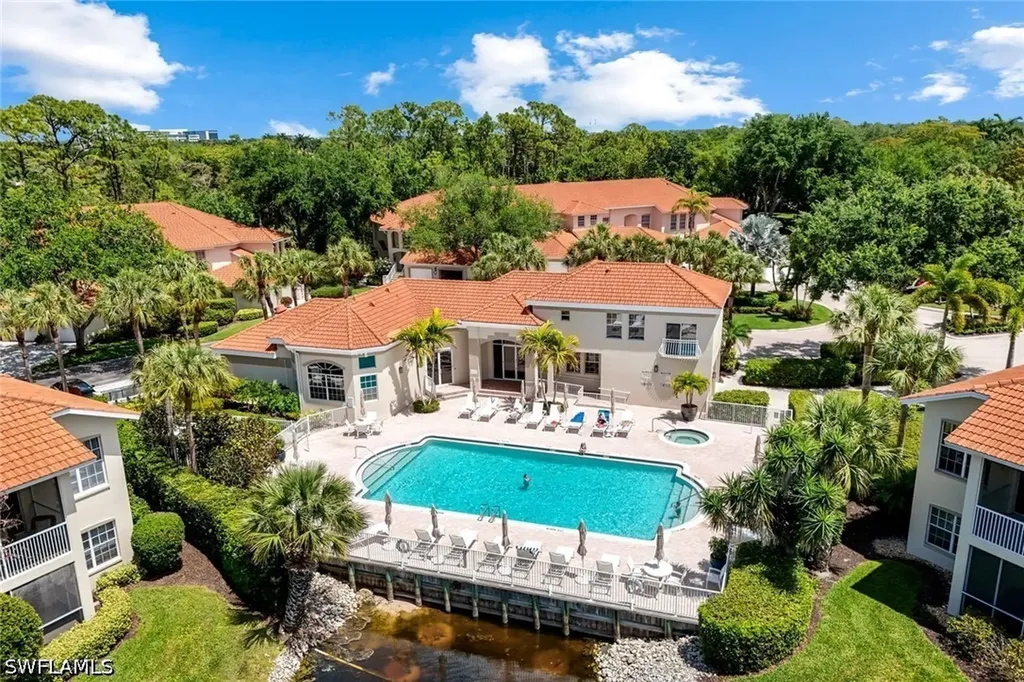 1036 Egrets Walk Circle Naples FL 34108