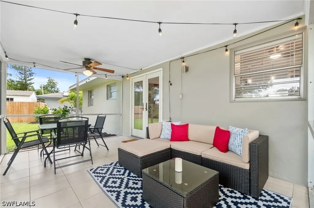 3543 Corana Way Naples FL 34105