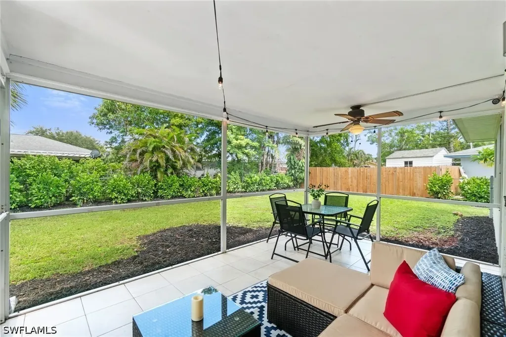 3543 Corana Way Naples FL 34105