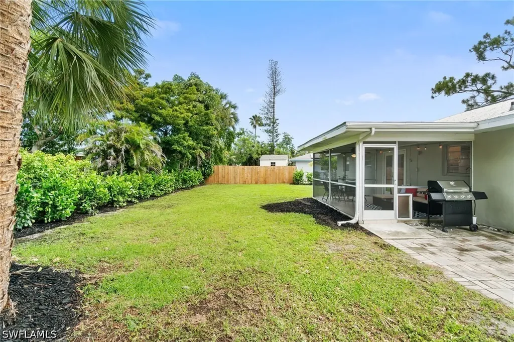 3543 Corana Way Naples FL 34105