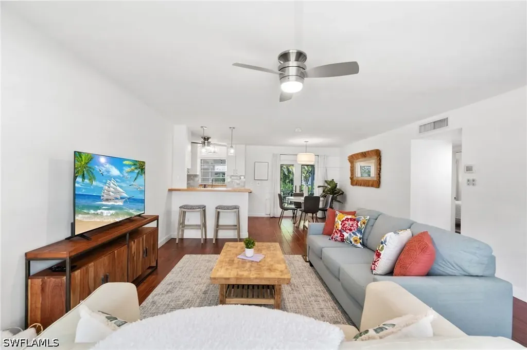 3543 Corana Way Naples FL 34105