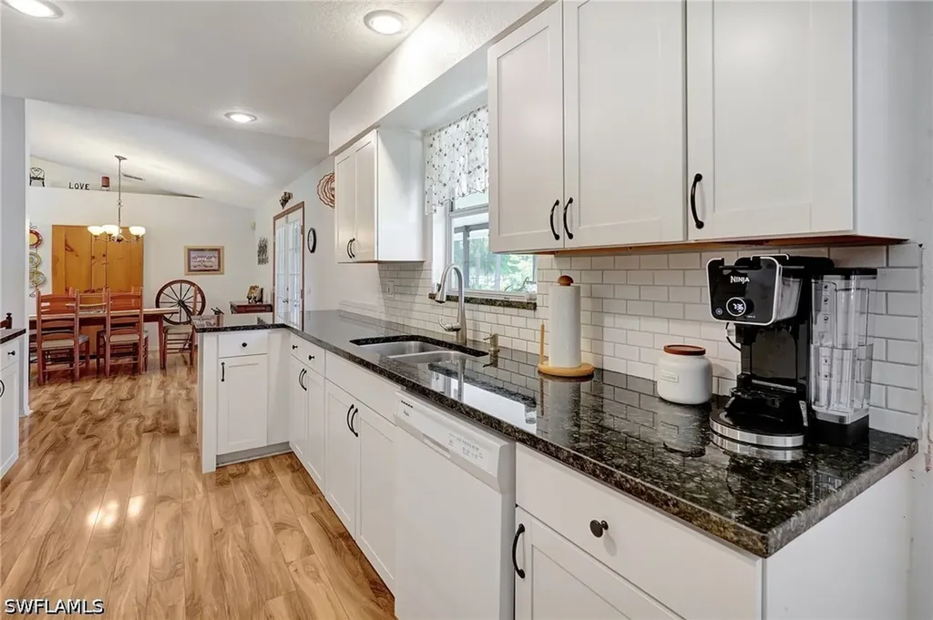 3520 2nd Avenue NE Naples FL 34120