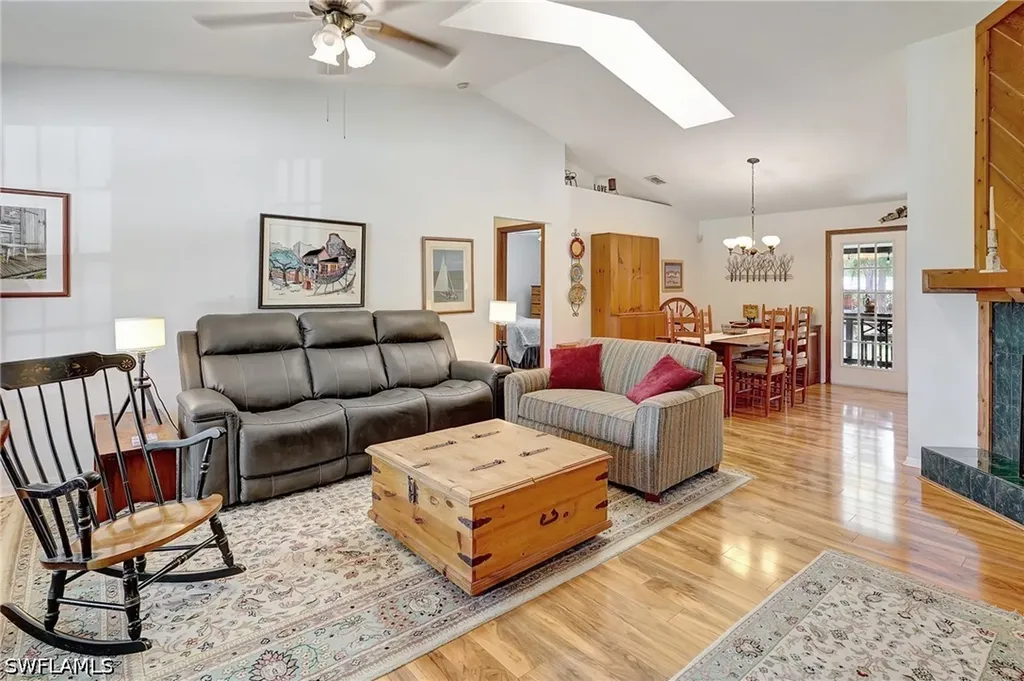 3520 2nd Avenue NE Naples FL 34120