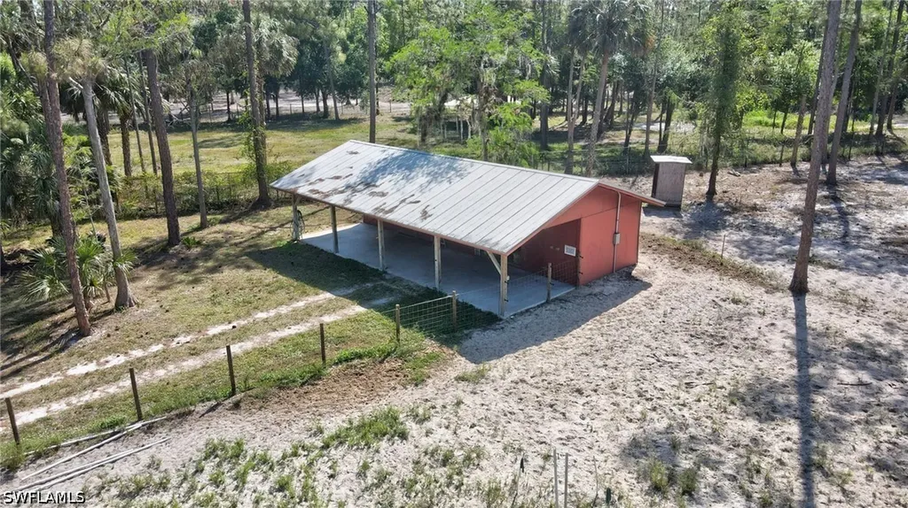 3520 2nd Avenue NE Naples FL 34120