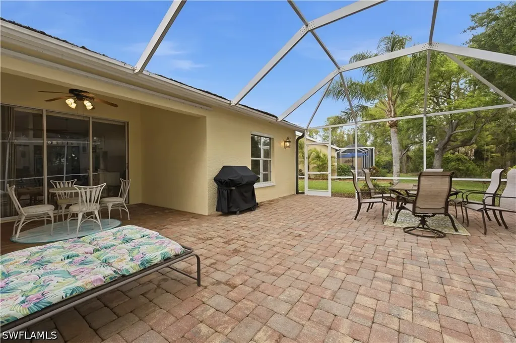 5778 Greenwood Circle Naples FL 34112