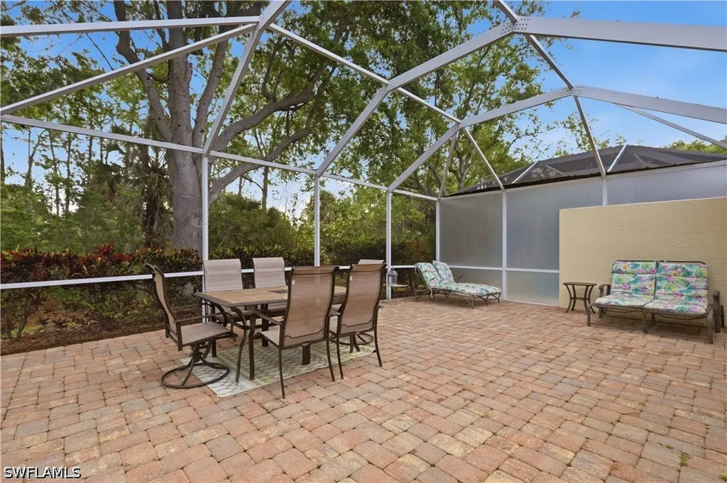 5778 Greenwood Circle Naples FL 34112