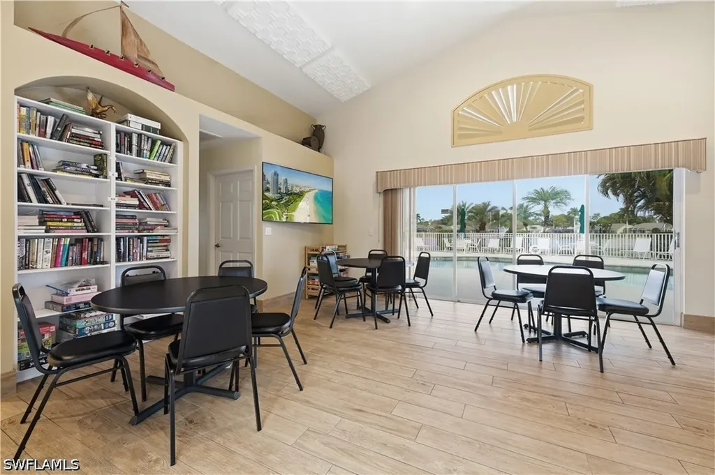 5778 Greenwood Circle Naples FL 34112