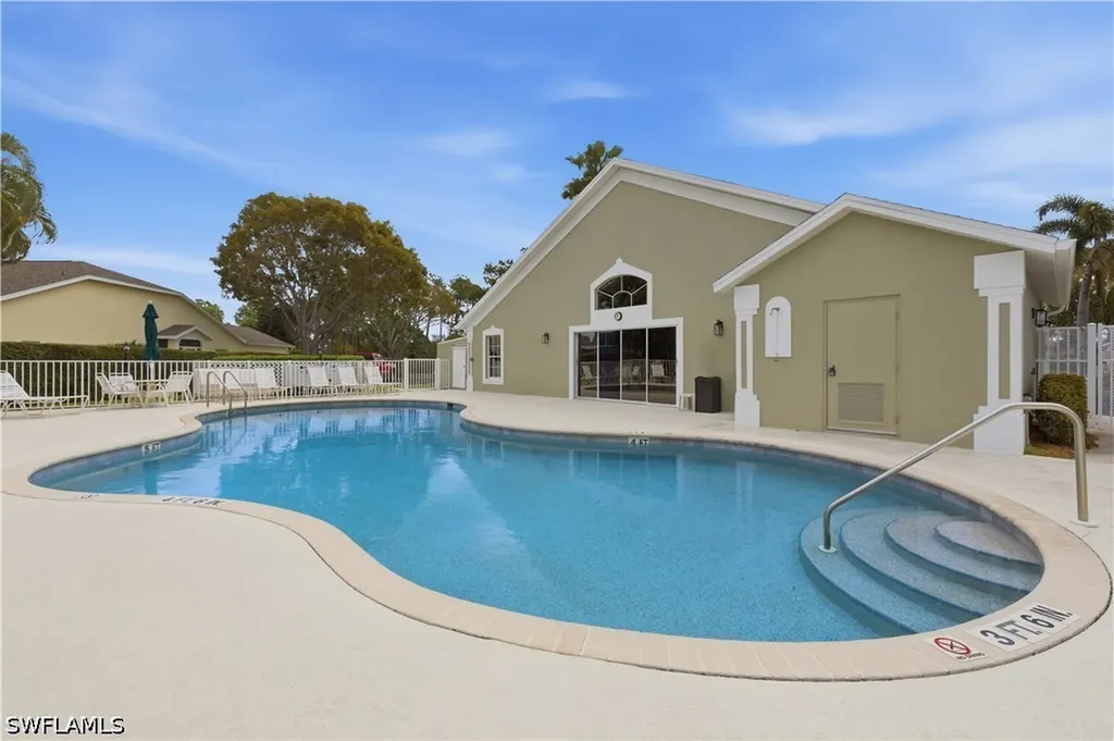5778 Greenwood Circle Naples FL 34112