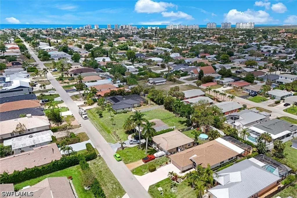 765 101st Avenue N Naples FL 34108