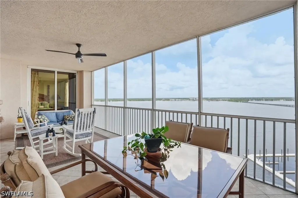 2104 W 1st Street Fort Myers FL 33901