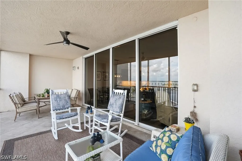 2104 W 1st Street Fort Myers FL 33901