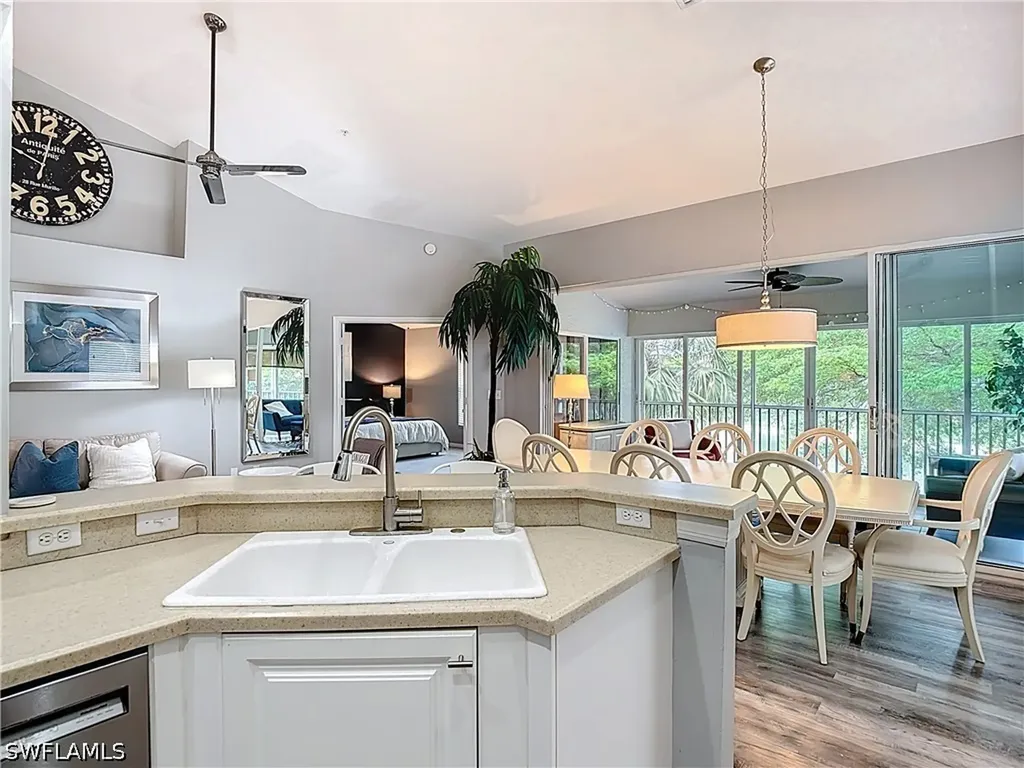5125 Cedar Springs Drive Naples FL 34110