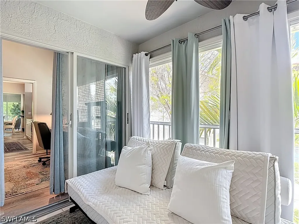 5125 Cedar Springs Drive Naples FL 34110