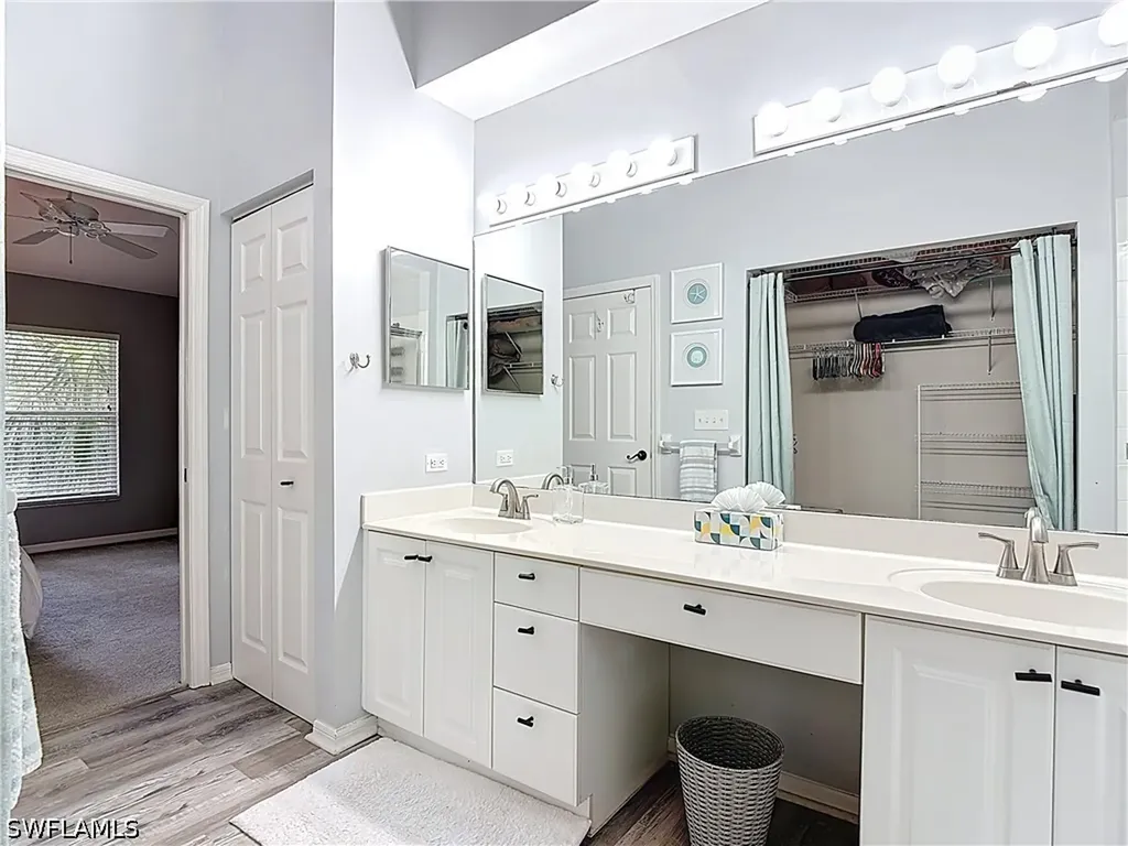 5125 Cedar Springs Drive Naples FL 34110