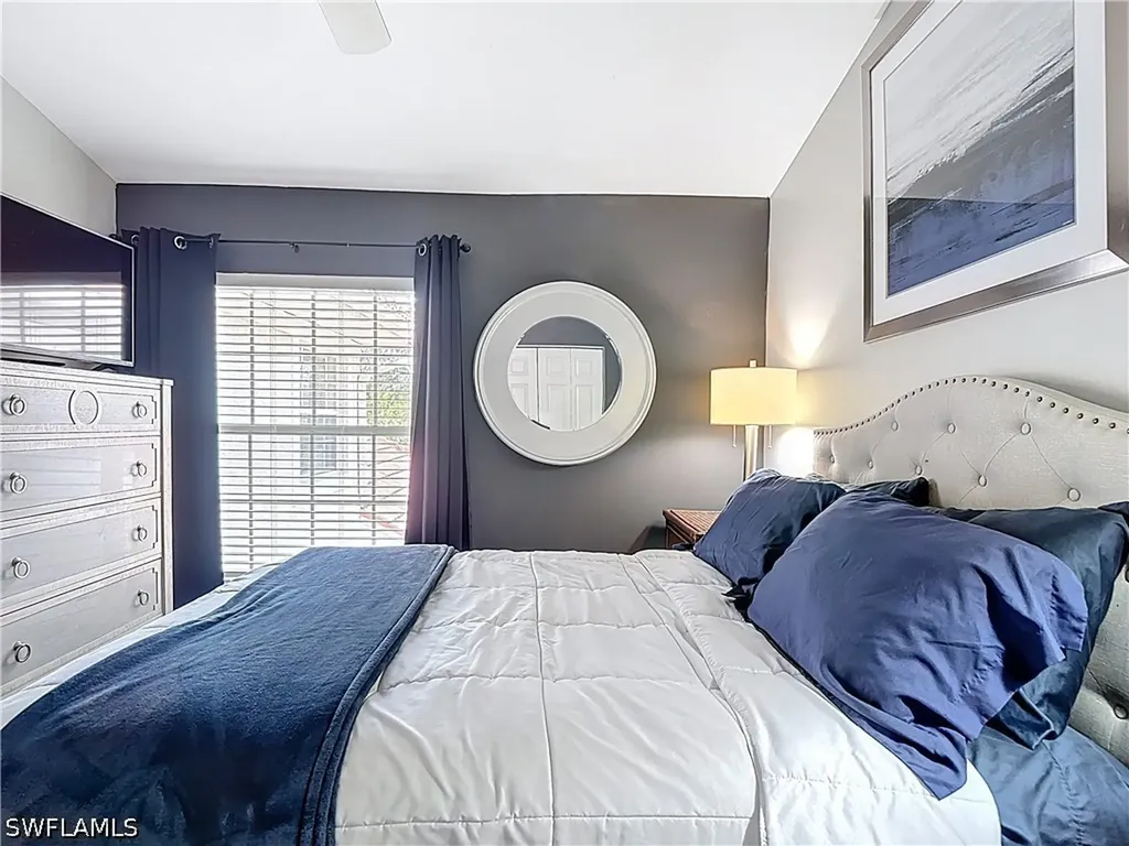 5125 Cedar Springs Drive Naples FL 34110