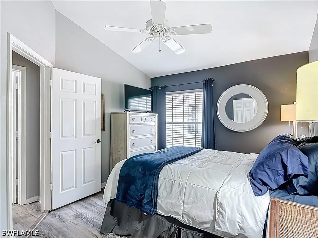 5125 Cedar Springs Drive Naples FL 34110