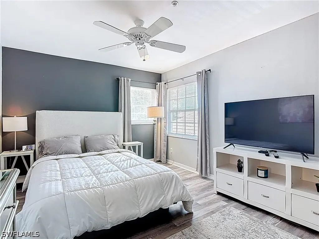 5125 Cedar Springs Drive Naples FL 34110
