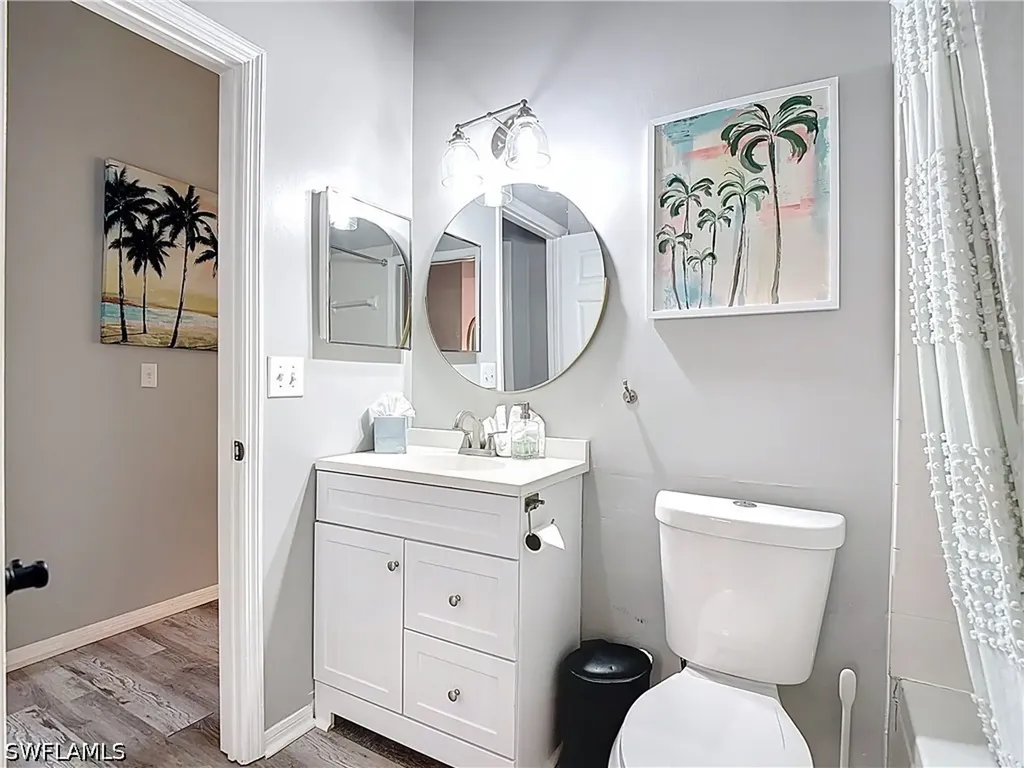 5125 Cedar Springs Drive Naples FL 34110