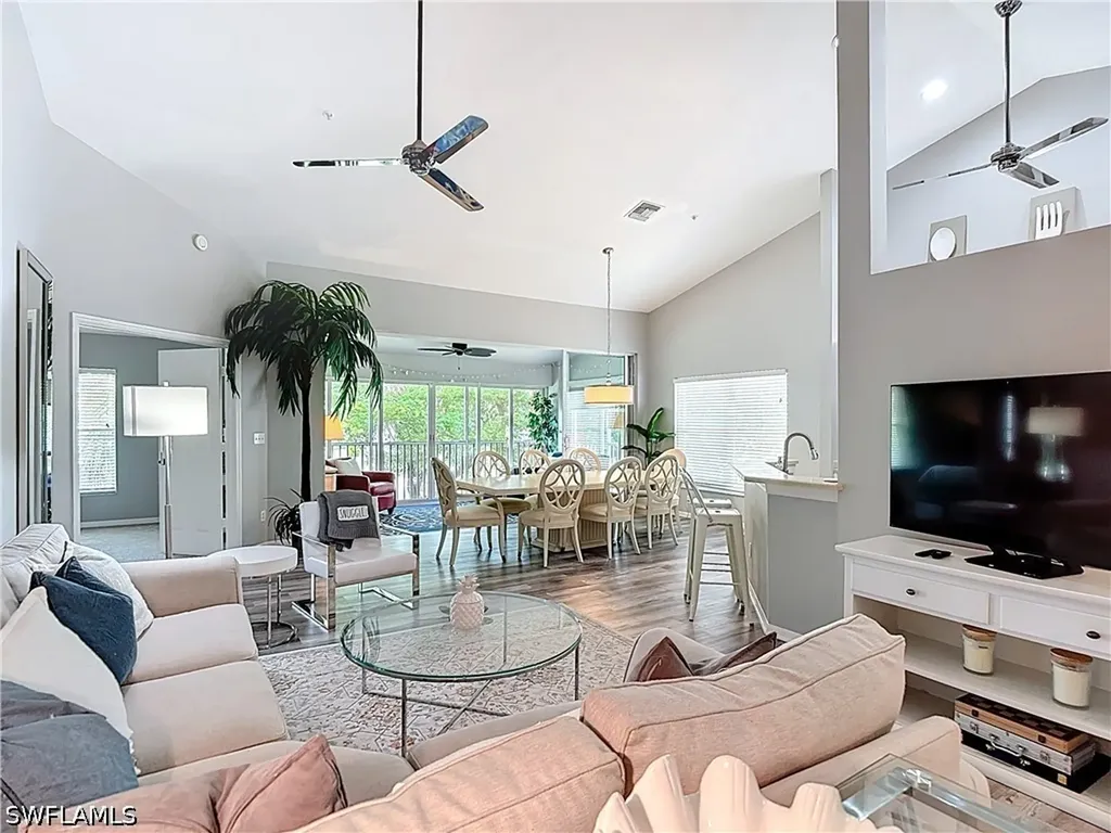 5125 Cedar Springs Drive Naples FL 34110