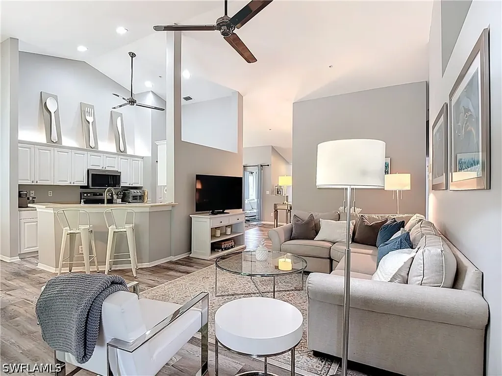 5125 Cedar Springs Drive Naples FL 34110
