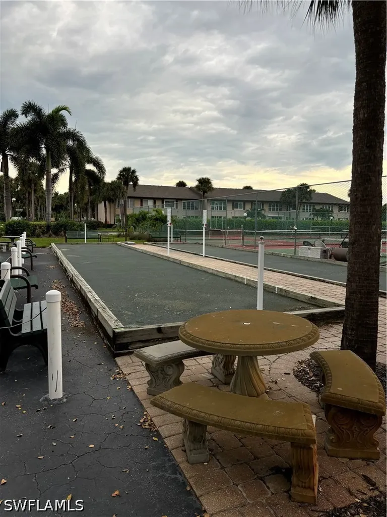 4180 Looking Glass Lane Naples FL 34112
