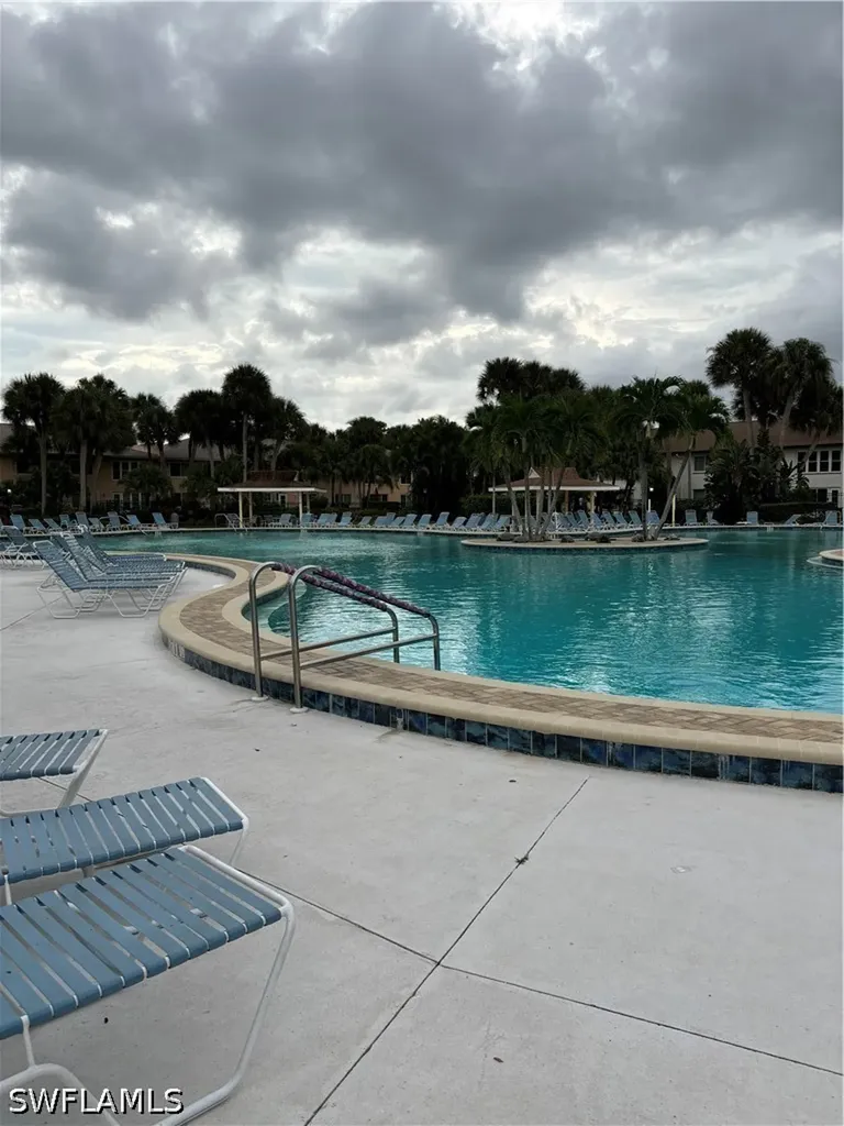4180 Looking Glass Lane Naples FL 34112
