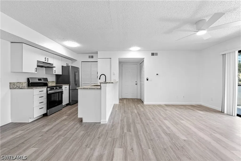 2094 Arbour Walk Circle Naples FL 34109