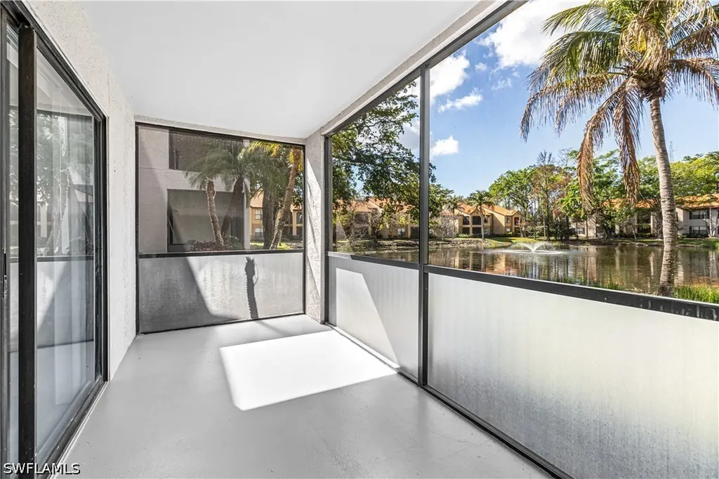 2094 Arbour Walk Circle Naples FL 34109