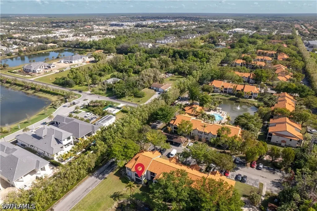 2094 Arbour Walk Circle Naples FL 34109