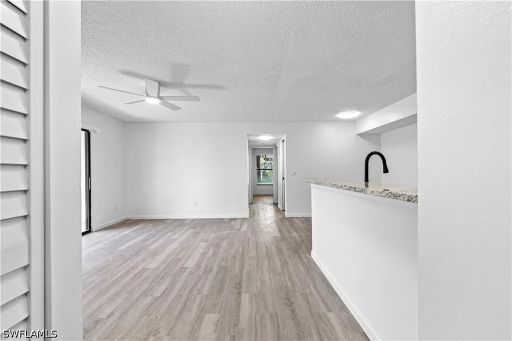 2094 Arbour Walk Circle Naples FL 34109