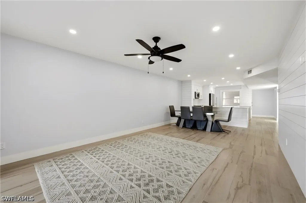 1330 Derbyshire Court Naples FL 34116