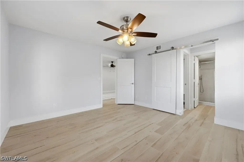 1330 Derbyshire Court Naples FL 34116