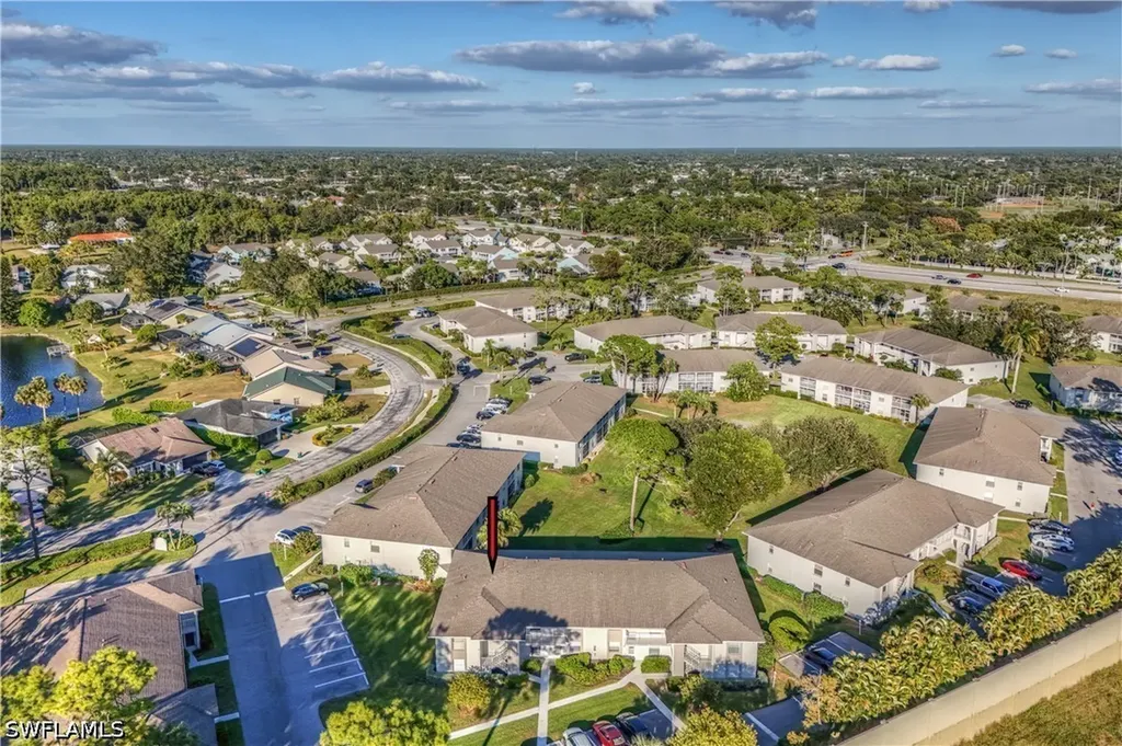 1330 Derbyshire Court Naples FL 34116