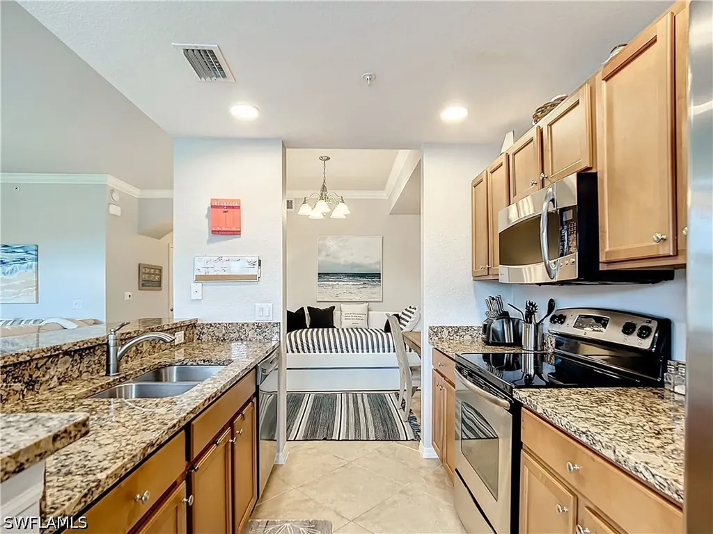 9715 Acqua Court Naples FL 34113