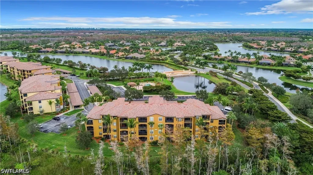 9715 Acqua Court Naples FL 34113
