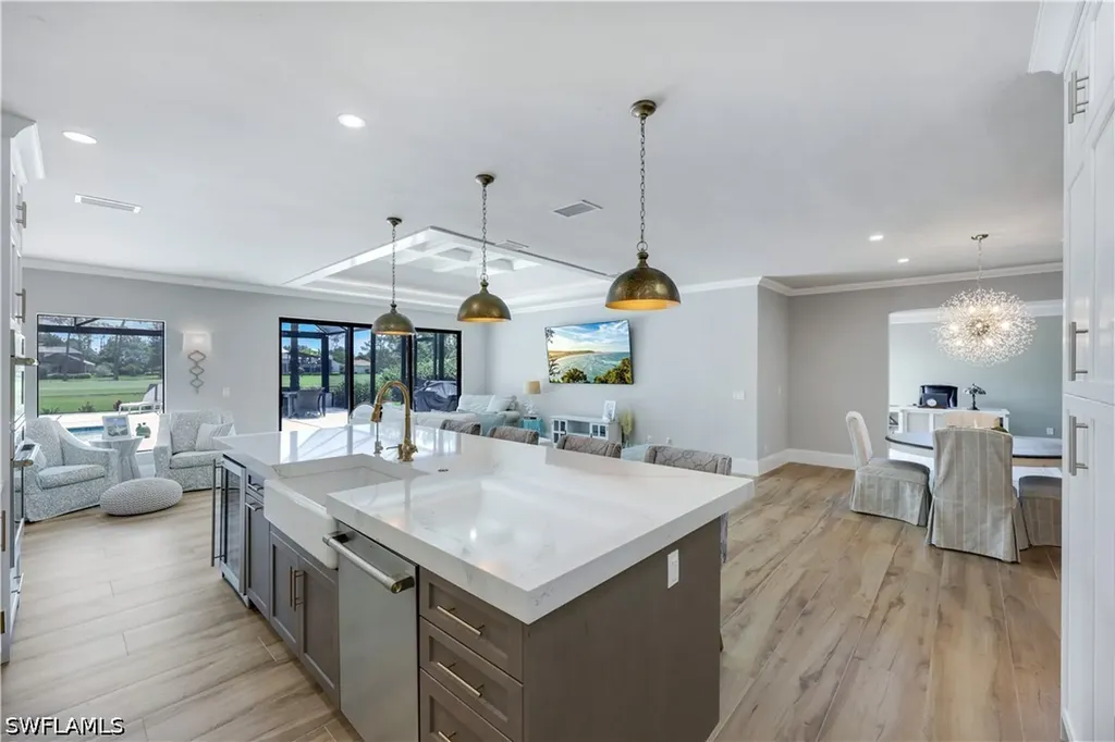 4701 Oak Leaf Drive Naples FL 34119