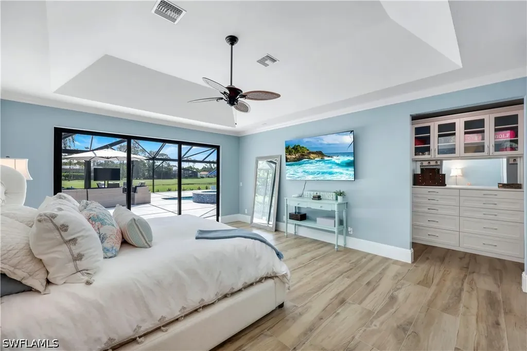 4701 Oak Leaf Drive Naples FL 34119