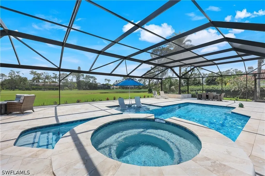 4701 Oak Leaf Drive Naples FL 34119
