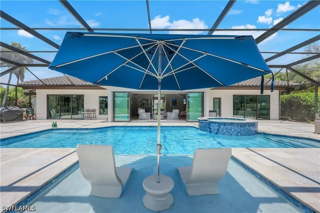 4701 Oak Leaf Drive Naples FL 34119