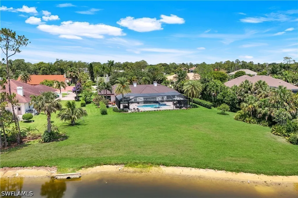 4701 Oak Leaf Drive Naples FL 34119