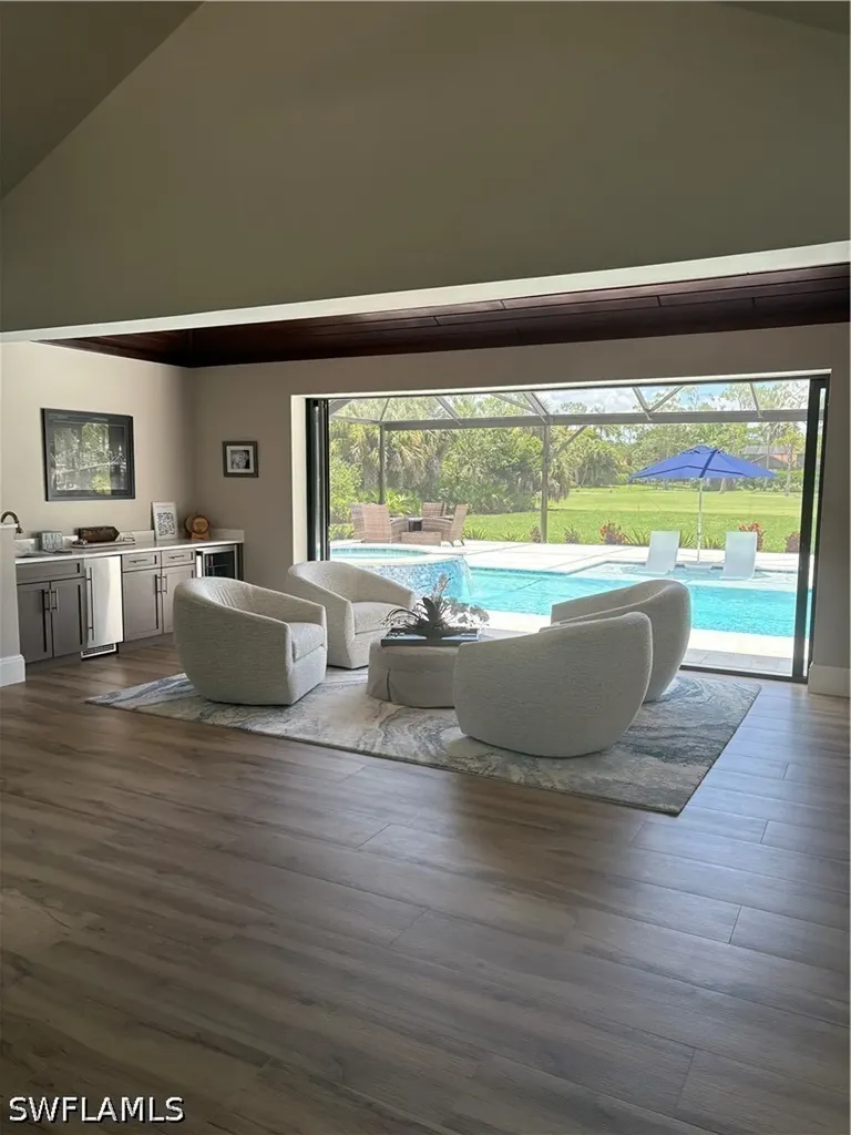 4701 Oak Leaf Drive Naples FL 34119