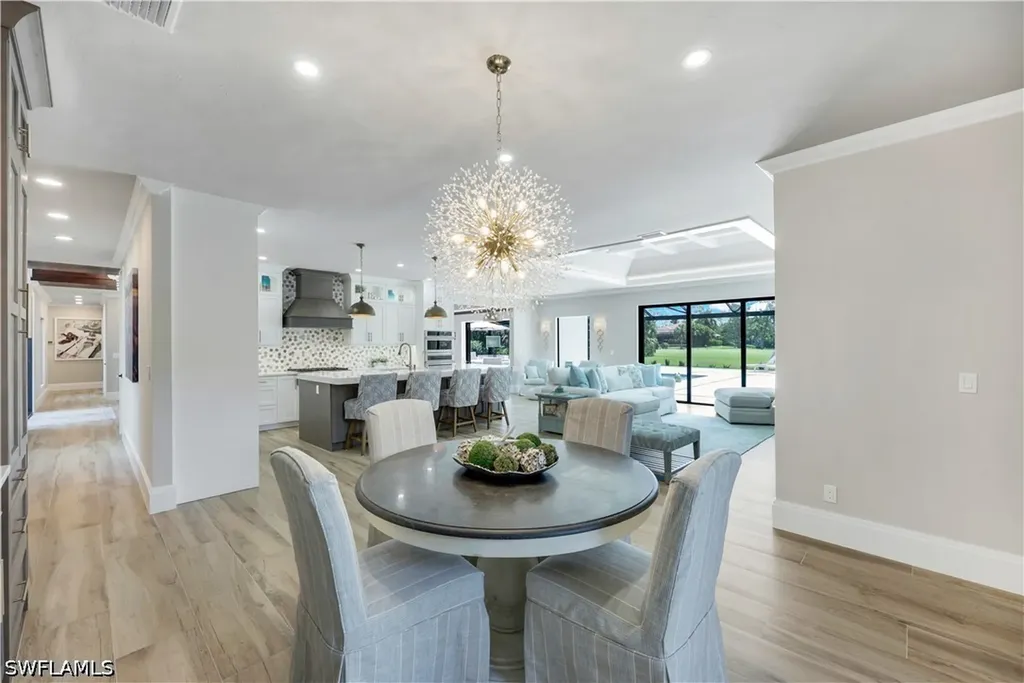 4701 Oak Leaf Drive Naples FL 34119