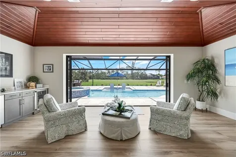 4701 Oak Leaf Drive Naples FL 34119