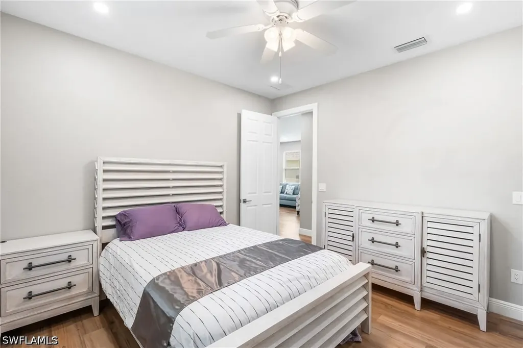 10004 Connecticut Street Bonita Springs FL 34135