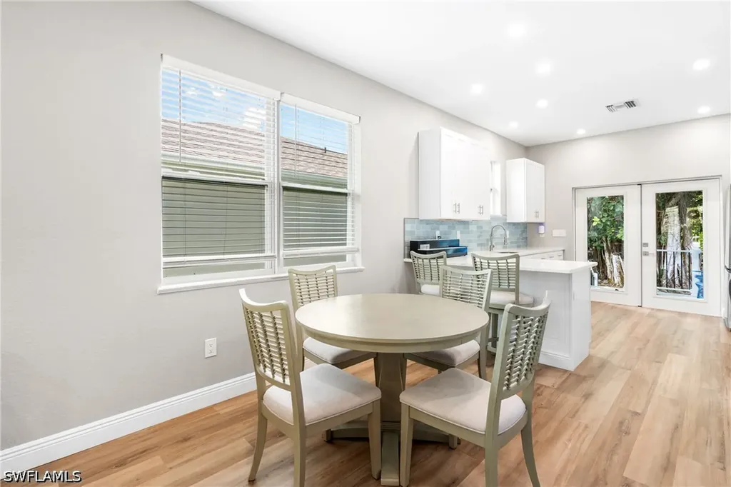 10004 Connecticut Street Bonita Springs FL 34135