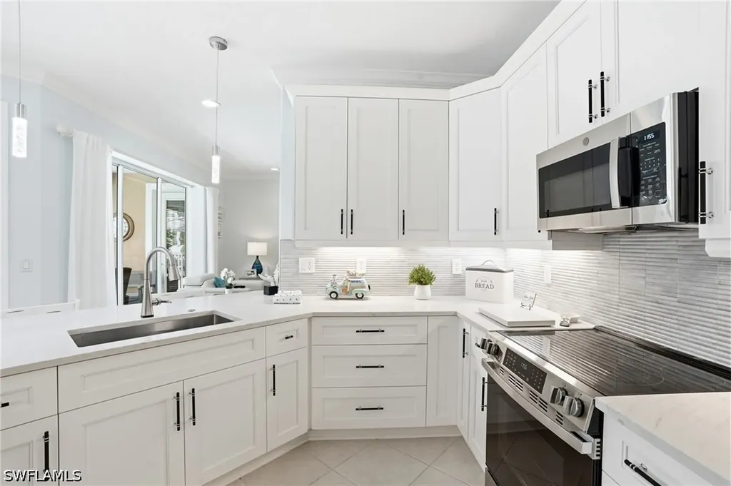 3954 Recreation Lane Naples FL 34116